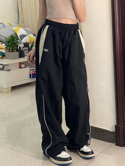 Women's Baggy Cargo Parachute Pants – Wide Leg Streetwear