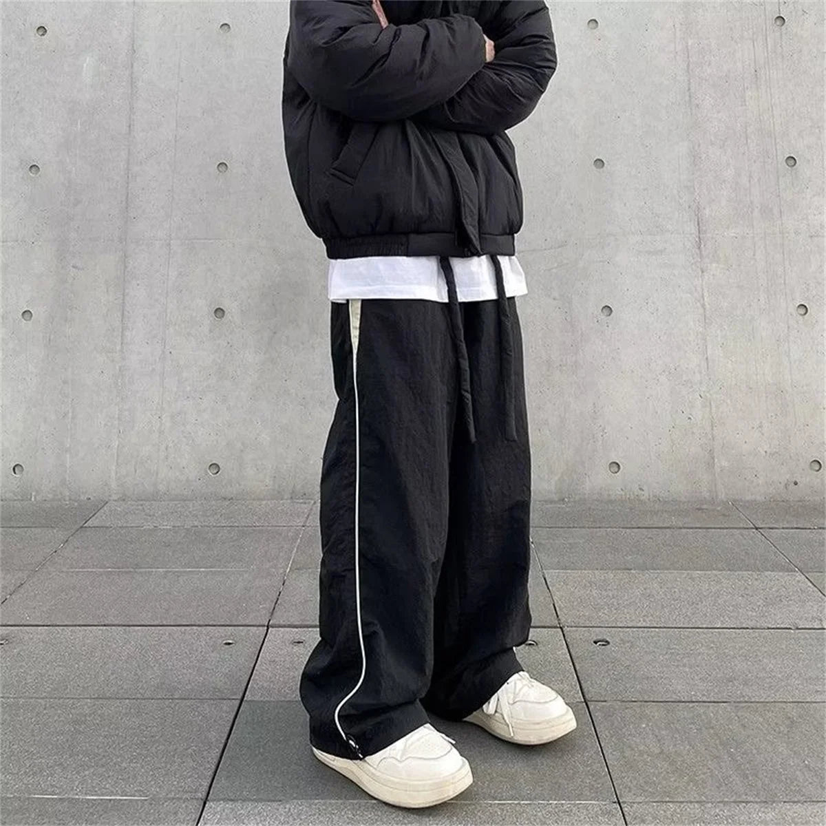 Women's Baggy Cargo Parachute Pants – Wide Leg Streetwear