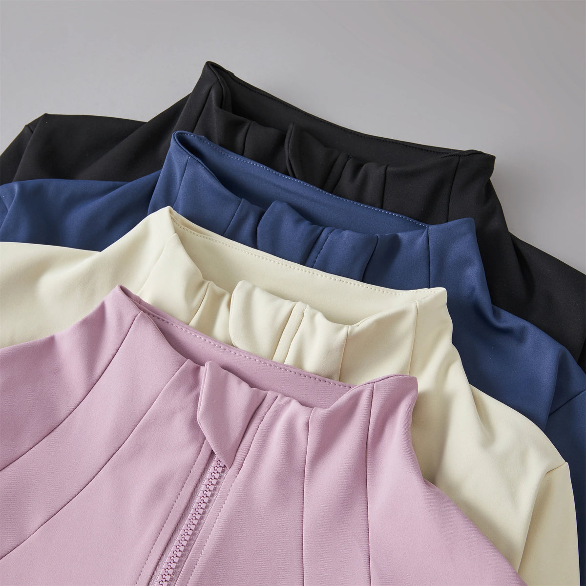 Women's Zip-Up Sports Jacket – Slim Fit Windbreaker with Thumb Holes