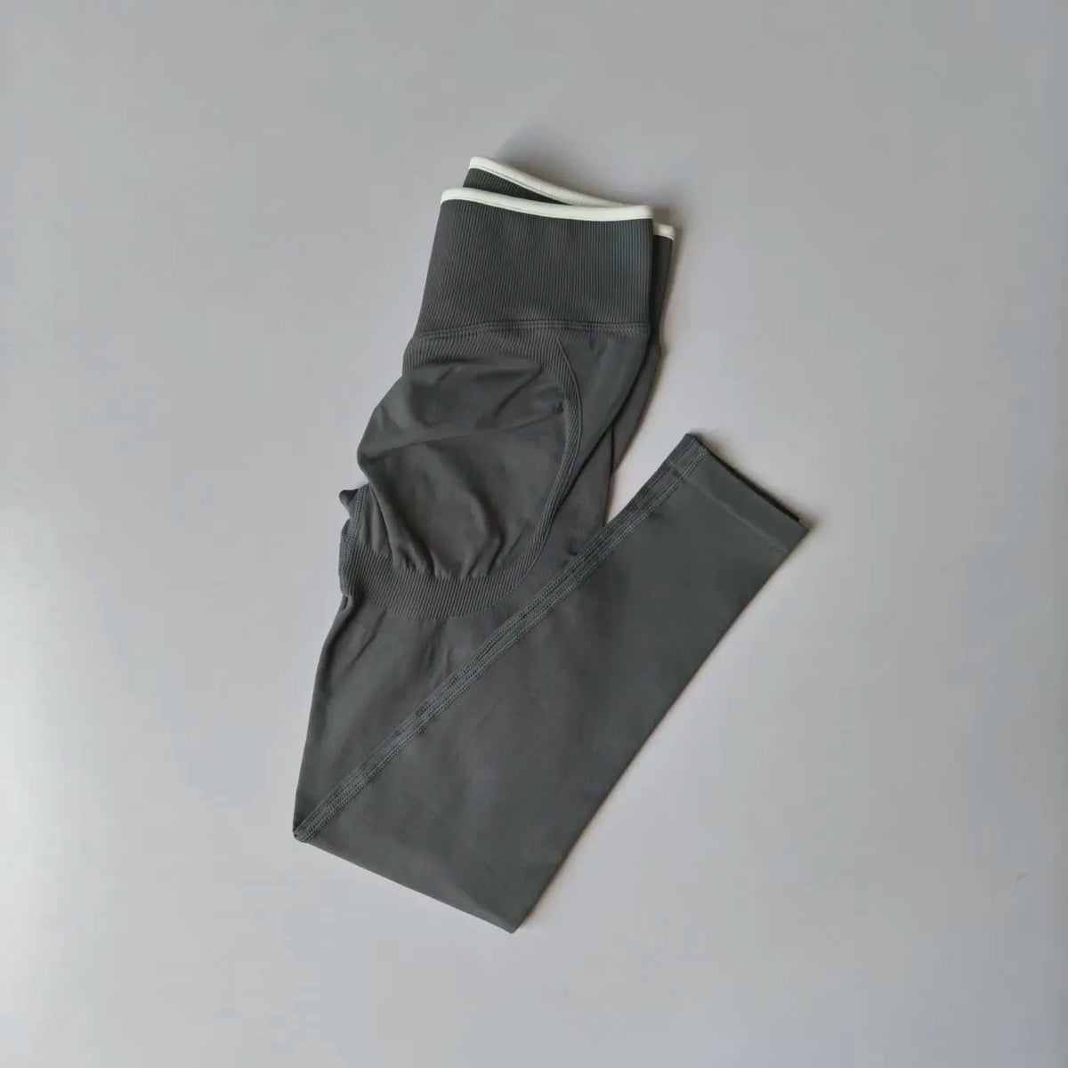 Seamless Scrunch Butt Leggings – High-Waist Yoga Pants for Women