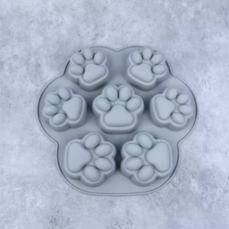 3D Bear & Cat Claw Silicone Mold – Chocolate, Candy & Fondant Baking Mould