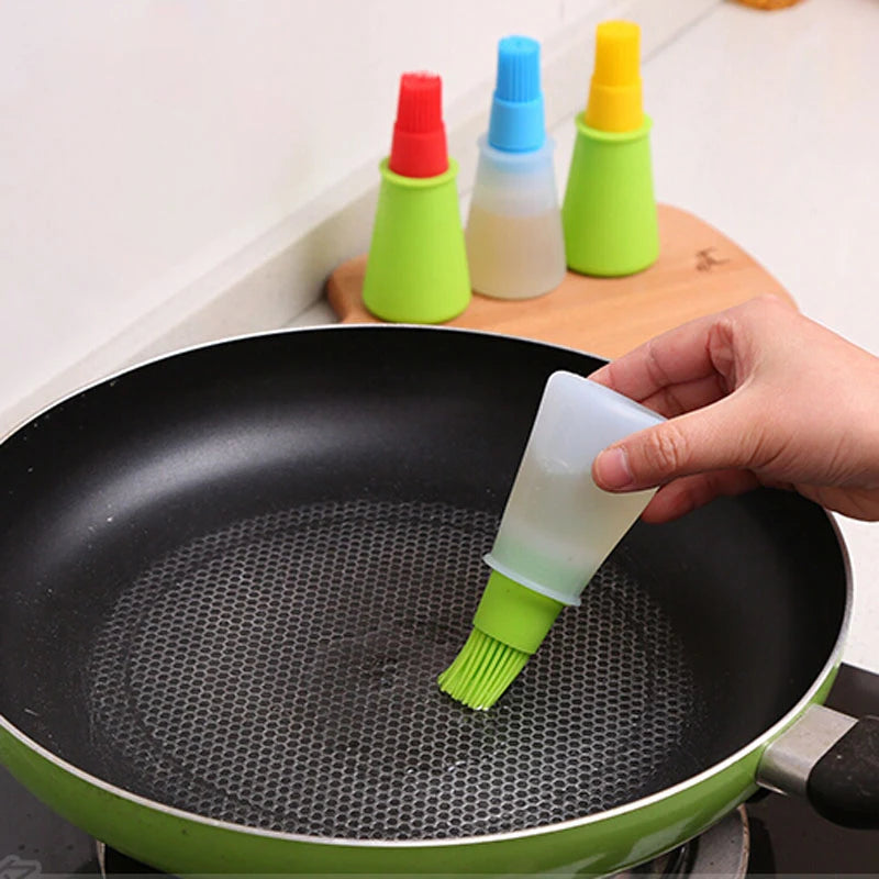 Silicone Pastry Brush – Basting Brush for Baking, BBQ & Cooking