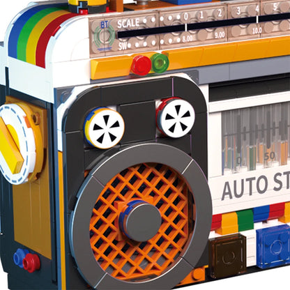 Retro Boombox Building Blocks Set – 554pcs DIY Radio Model Assembly Toy