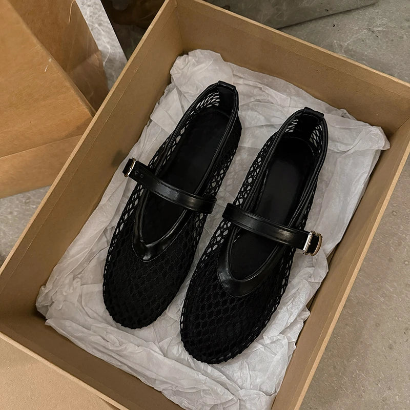 Women's Mesh Mary Jane Flats – Breathable Round Toe Buckle Casual Shoes