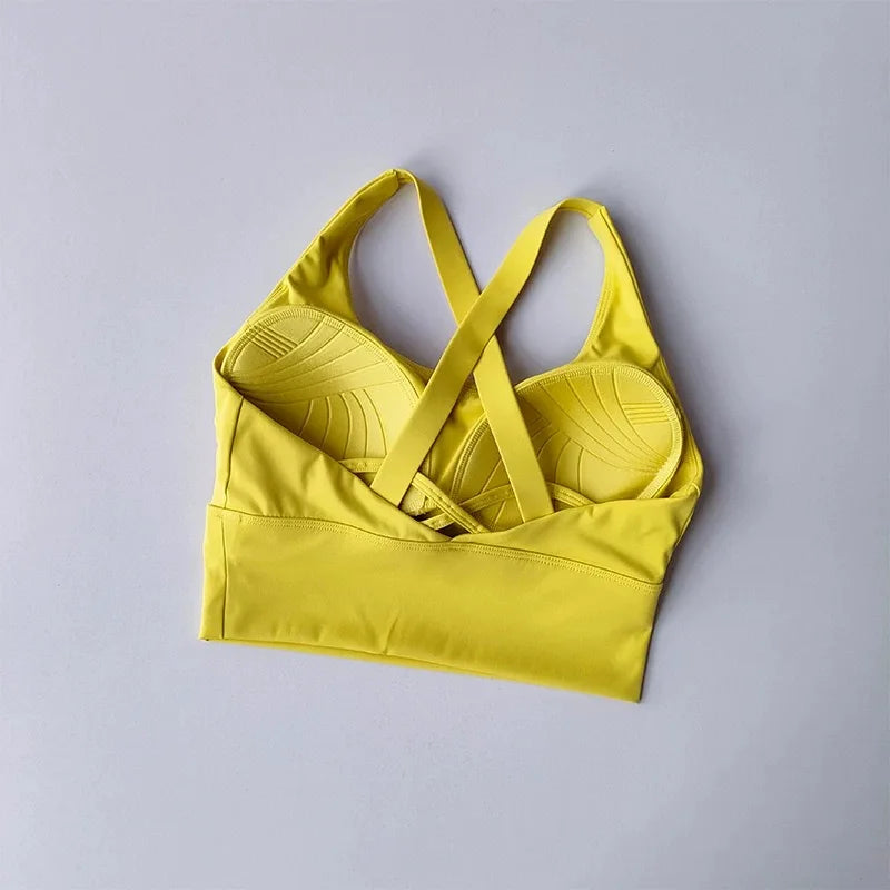 High-Impact Sports Bra with Built-In Cup – Shockproof Cross-Back