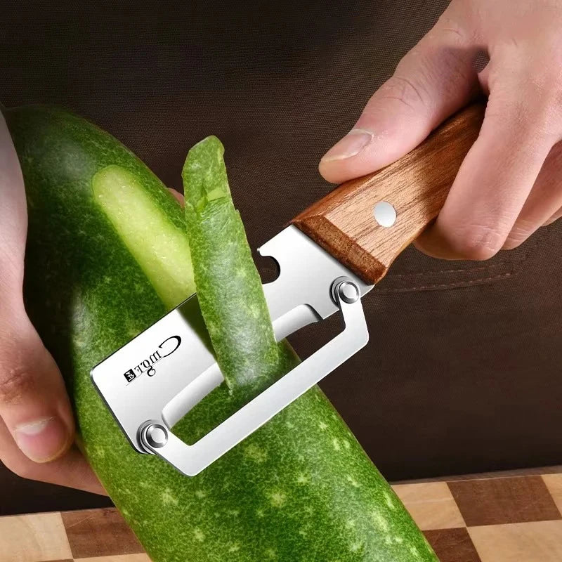 Stainless Steel Fruit & Vegetable Peeler with Curved Blade
