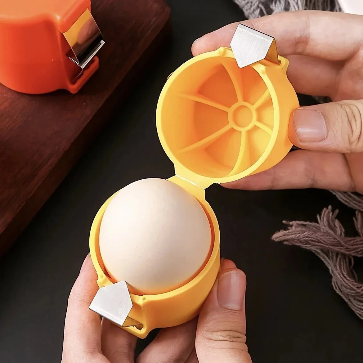 Egg Cracker & Opener Tool – Quick One-Hand Kitchen Gadget