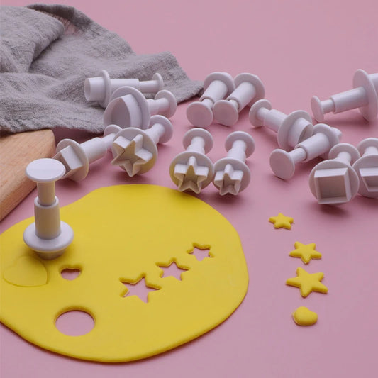 Cookie Cutter Plunger Set – Fondant Shapes Heart Star Round Square