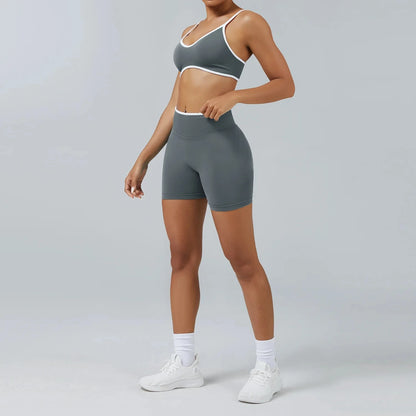 Seamless Yoga Set for Women – Crop Bra & Biker Shorts