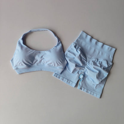 Seamless 2-Piece Workout Set – Halter Sports Bra & High-Waist Shorts