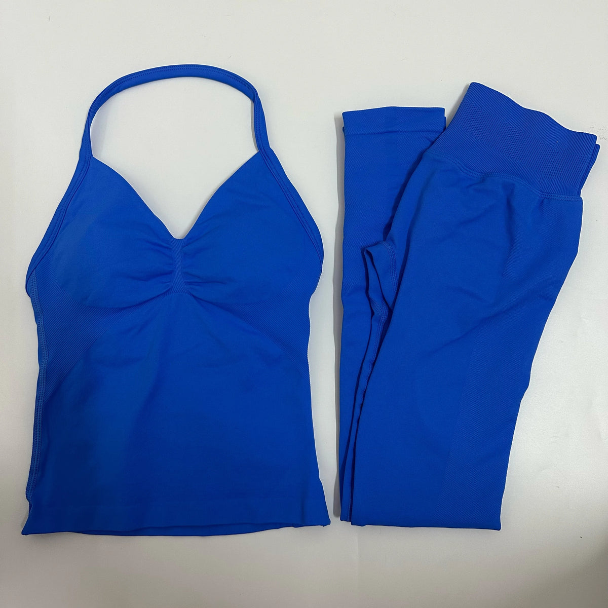Women's 2-Piece Yoga Set – Backless Tank Top & Scrunch Leggings