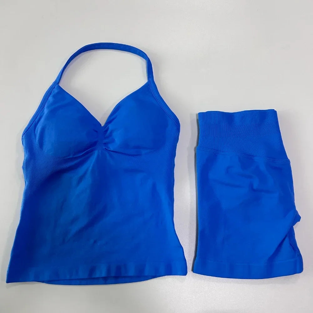 Women's 2-Piece Seamless Sports Set – Backless Tank Top & Scrunch Shorts