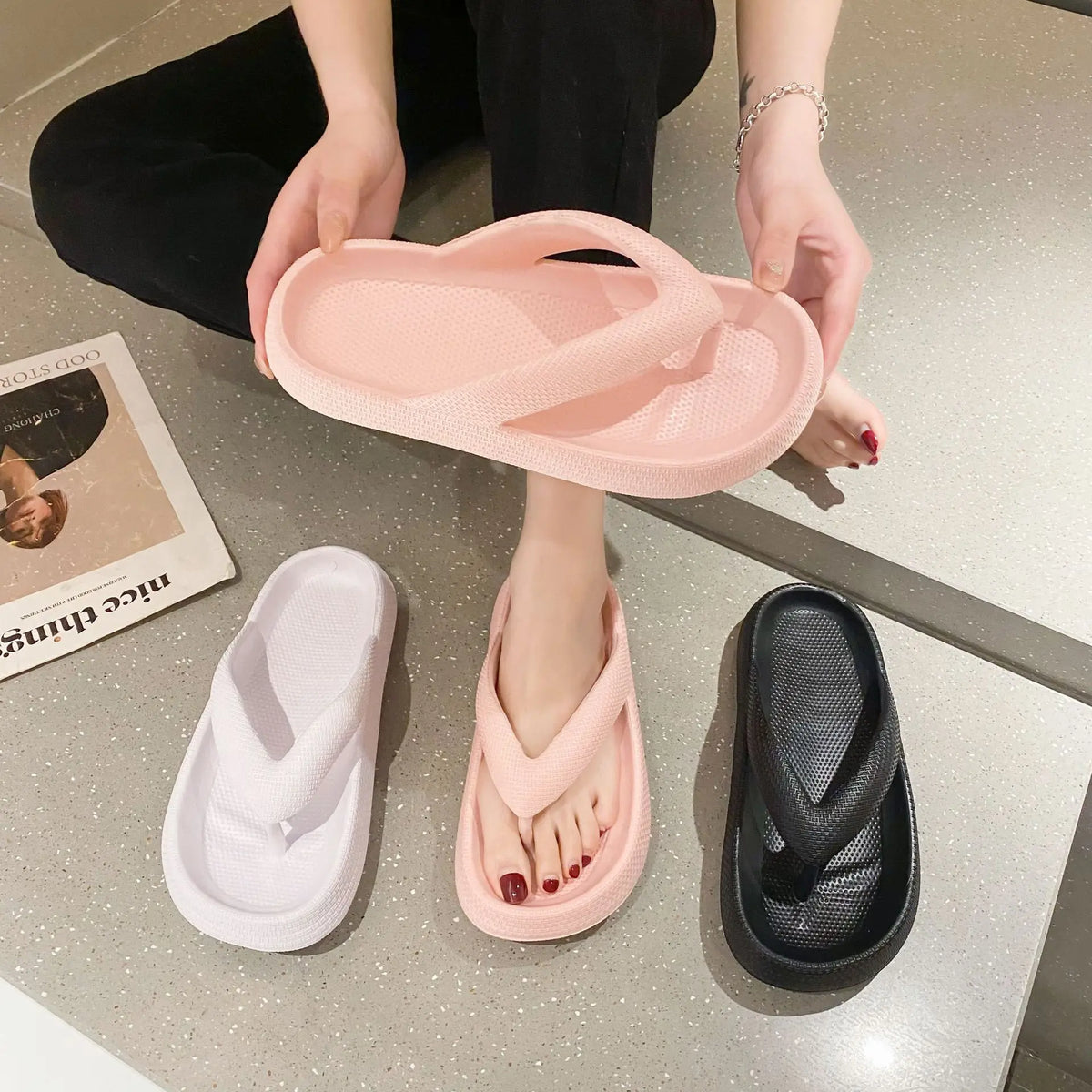 Women's Soft Sole Flip Flop Sandals – Non-Slip Beach & House Slippers