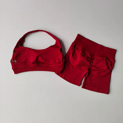 Seamless 2-Piece Workout Set – Halter Sports Bra & High-Waist Shorts