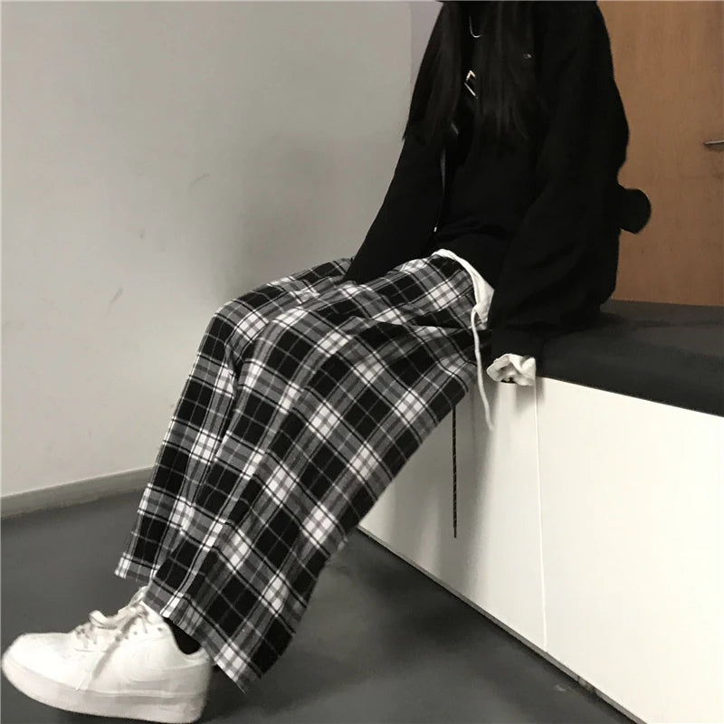 Plaid Baggy Sweatpants – Oversized Unisex Casual Pants with Pockets