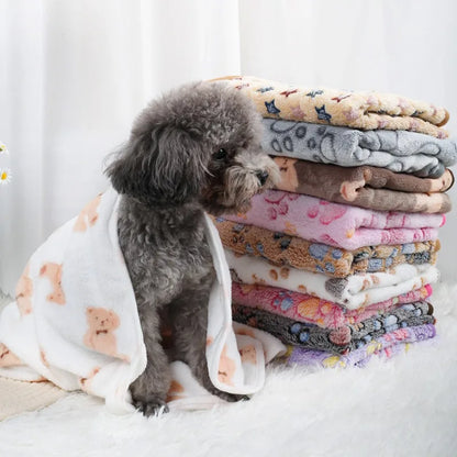 Soft Flannel Pet Blanket – Warm Paw Print Mat for Dogs & Cats