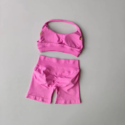 Seamless 2-Piece Workout Set – Halter Sports Bra & High-Waist Shorts