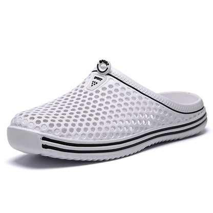 Hollow-Out Beach Clogs – Lightweight Unisex Non-Slip Sandals