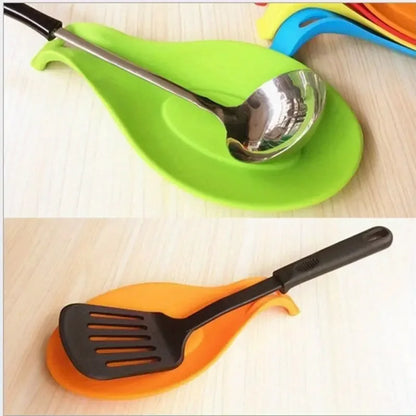 Silicone Spoon Rest - Heat-Resistant Kitchen Utensil Holder (Random Color)