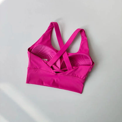 High-Impact Sports Bra with Built-In Cup – Shockproof Cross-Back