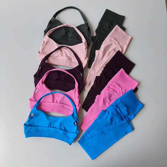 Seamless Yoga Set Women's Sports Bra & High-Waist Leggings