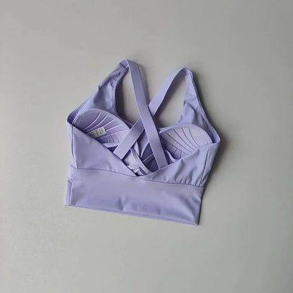 High-Impact Sports Bra with Built-In Cup – Shockproof Cross-Back