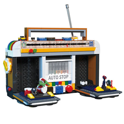 Retro Boombox Building Blocks Set – 554pcs DIY Radio Model Assembly Toy