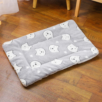 Plush Pet Sleeping Mat – Soft Warm Cushion for Cats & Dogs